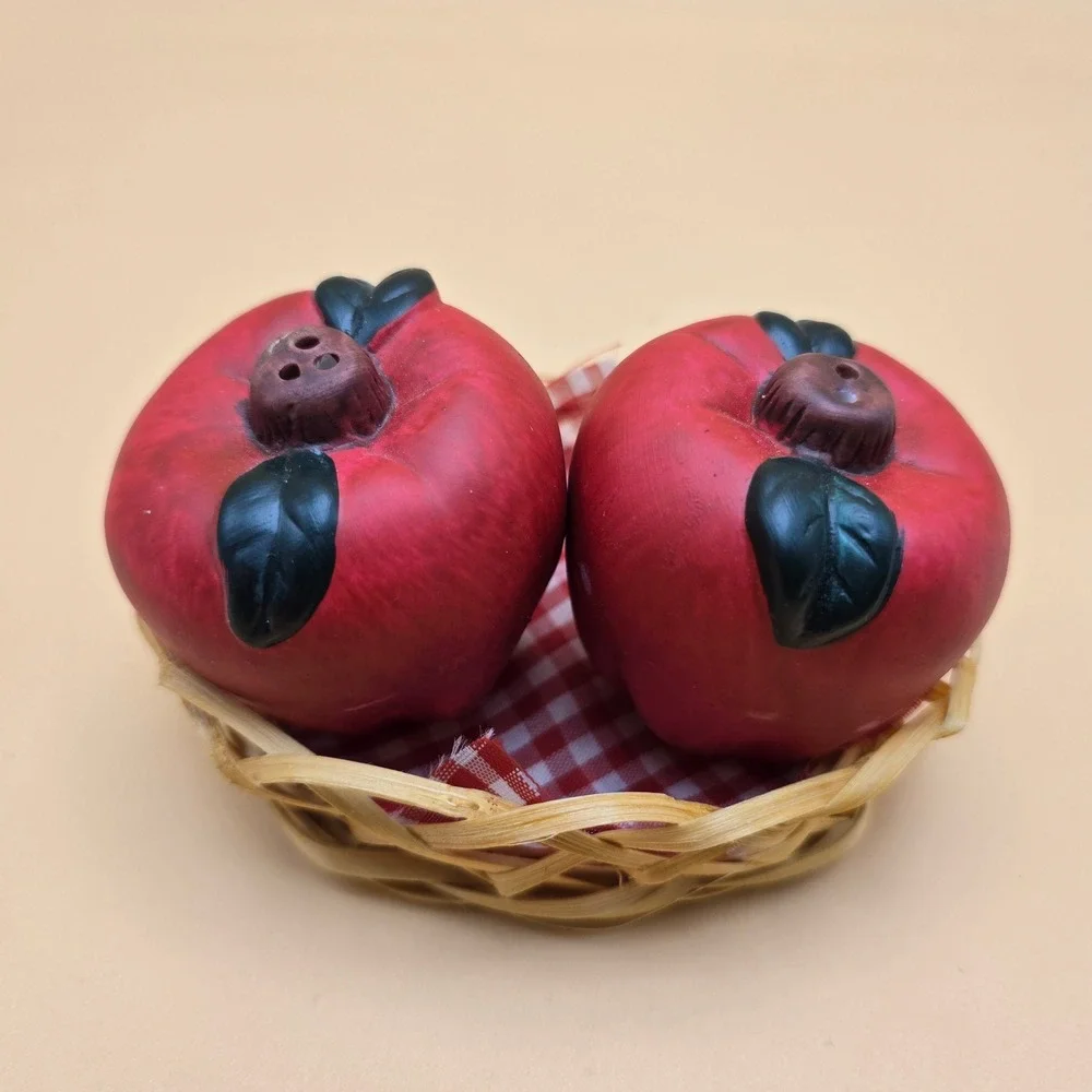 Red Apple‎ Salt and Pepper Shakers with Basket Ceramic Kitchen Decor Set
